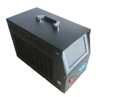 Viis juhtivat kõikehõlmavate aku laadimise/tühj...